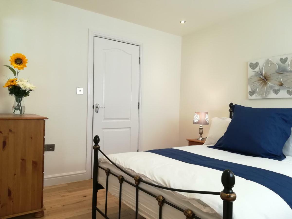 Stunning, Ground Floor, 2 bedroom apartment Swansea Exterior foto